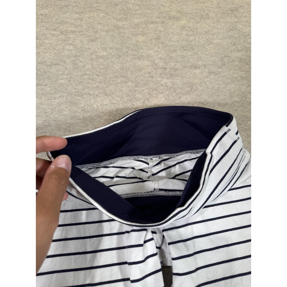 Lululemon Leggings Womens 4 White Striped Capri Yoga Athletic Stretch Gym - Picture 3 of 14
